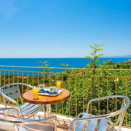 Villa Apollo *